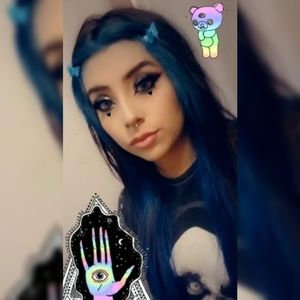 Meet your Posher, Abby